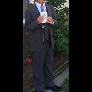 Chaps size 10 4 piece kids suit